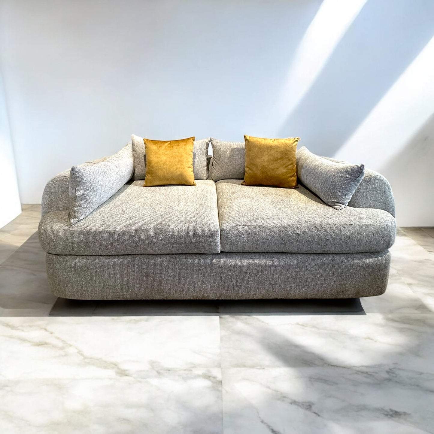 LOVE SEAT MAUNA