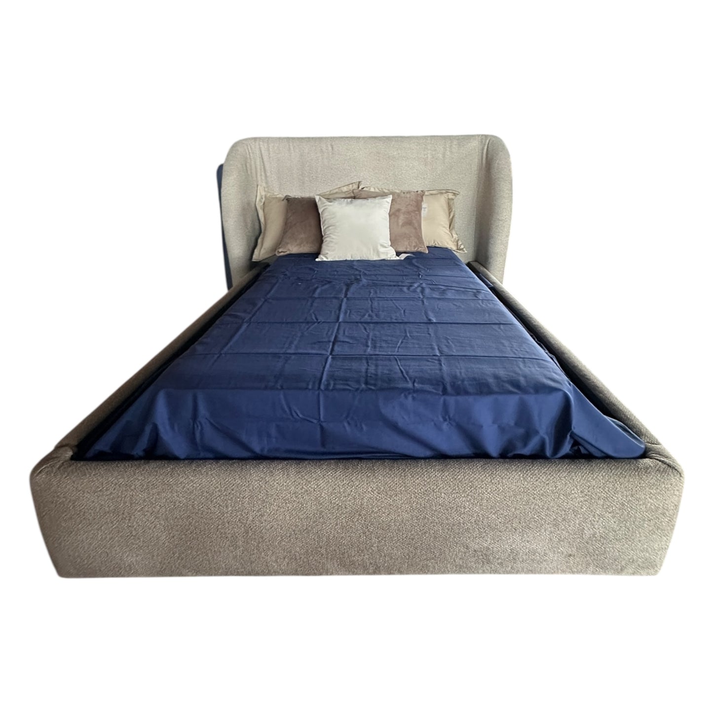 CAMA NICKY