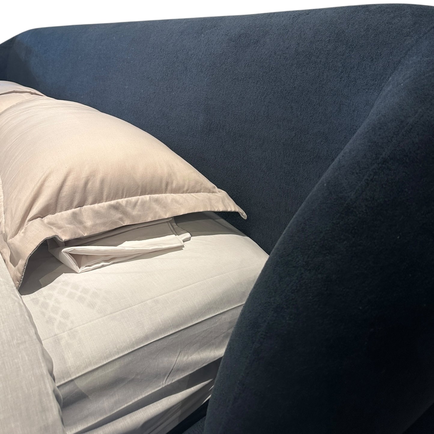 CAMA SAHARA