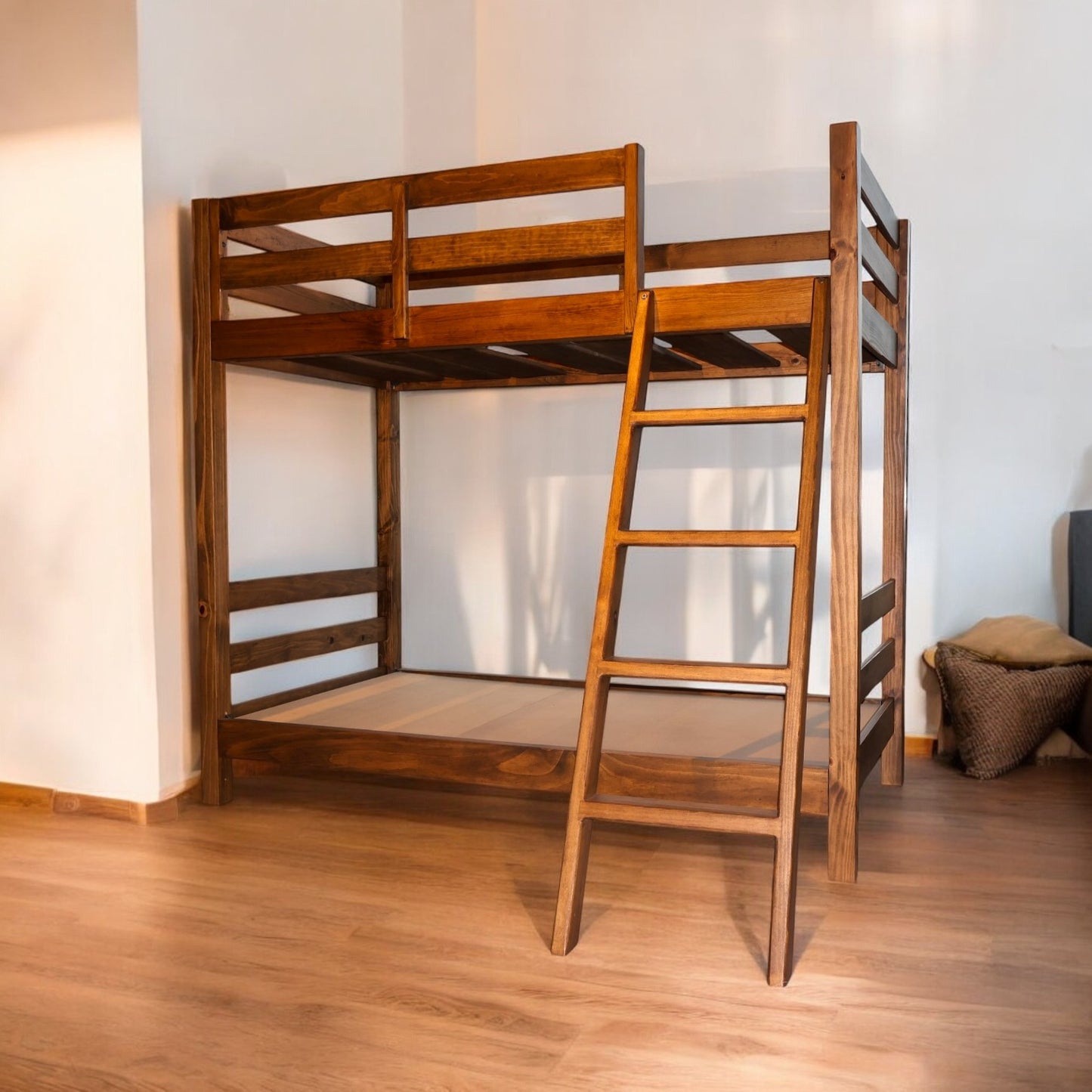 LITERA MADERA DE PINO